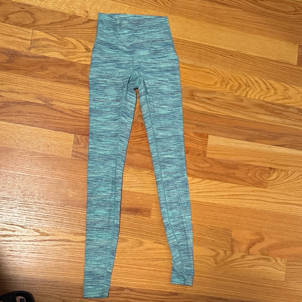 Lululemon High-Waisted Leggings 28’